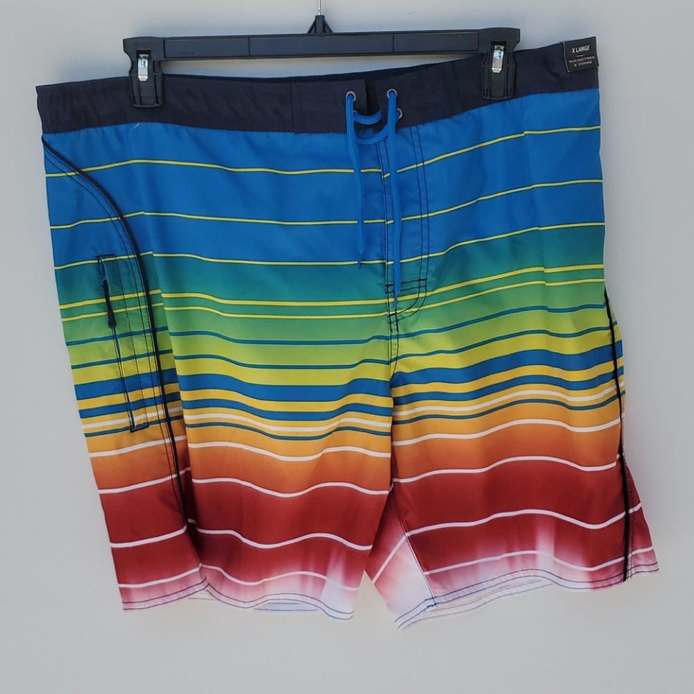 🆕️  Roundtree & Yorke Swim Trunks 🏊‍♂️
